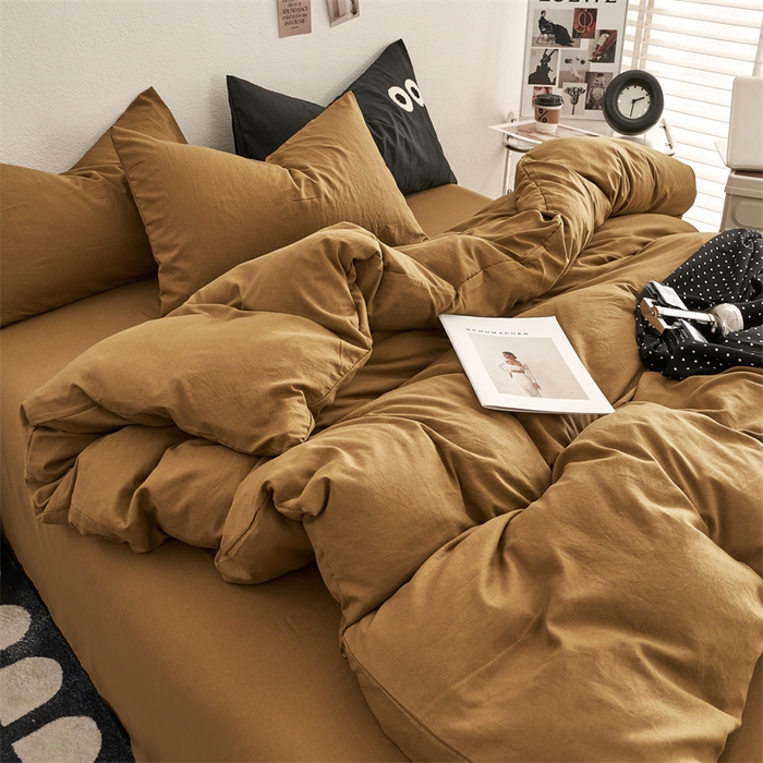 91家纺网 家纺一手货源 找家纺 卡迪熊家纺 2024新款ins风超柔褶皱亲肤磨毛水洗m四件套纯色系列 玛瑙黄