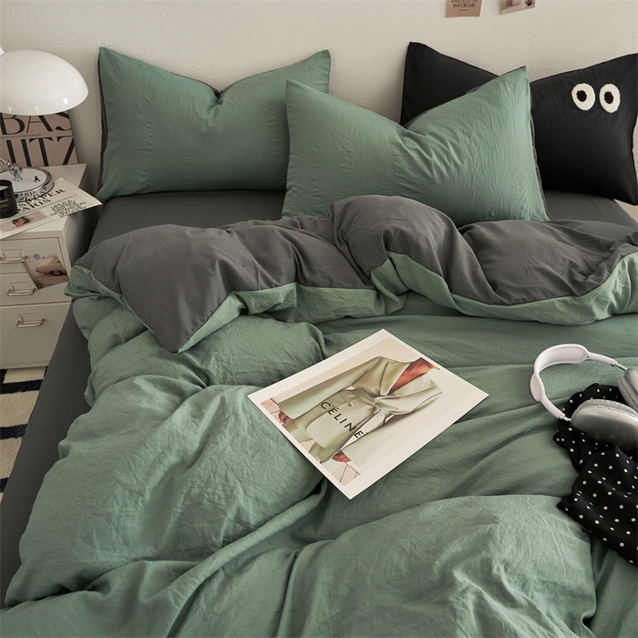 91家纺网 家纺一手货源 找家纺 卡迪熊家纺 2024新款ins风超柔褶皱亲肤磨毛水洗m四件套双拼系列 清新灰