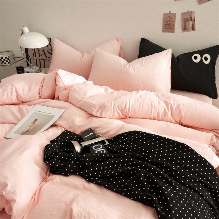 91家纺网 家纺一手货源 找家纺 卡迪熊家纺 2024新款ins风超柔褶皱亲肤磨毛水洗m四件套纯色系列 优雅粉