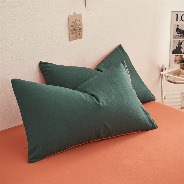 91家纺网 家纺一手货源 找家纺 卡迪熊家纺 2024新款ins风超柔褶皱亲肤磨毛水洗m四件套双拼系列 宝绿橙