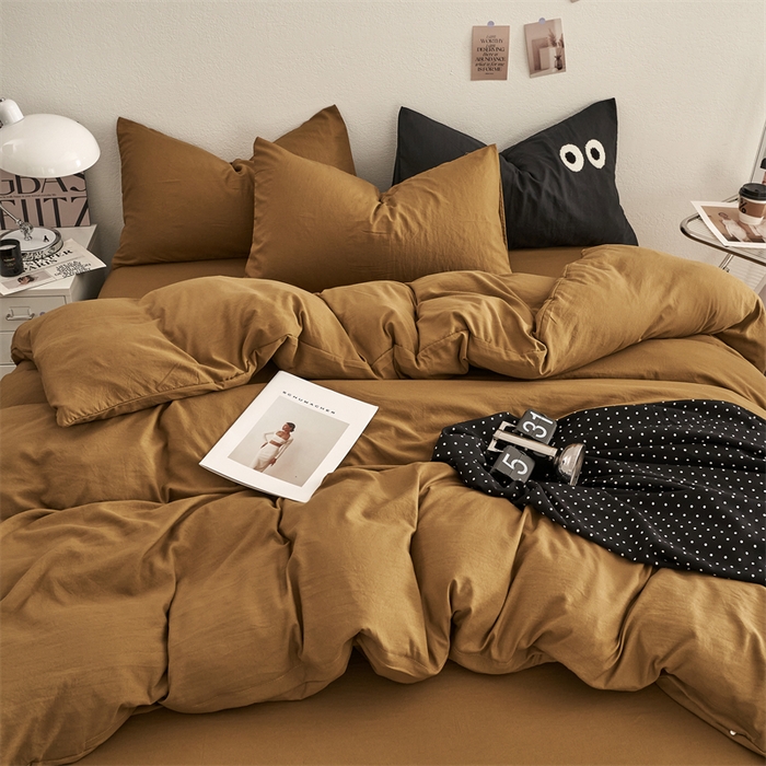 91家纺网 家纺一手货源 找家纺 卡迪熊家纺 2024新款ins风超柔褶皱亲肤磨毛水洗m四件套纯色系列 玛瑙黄