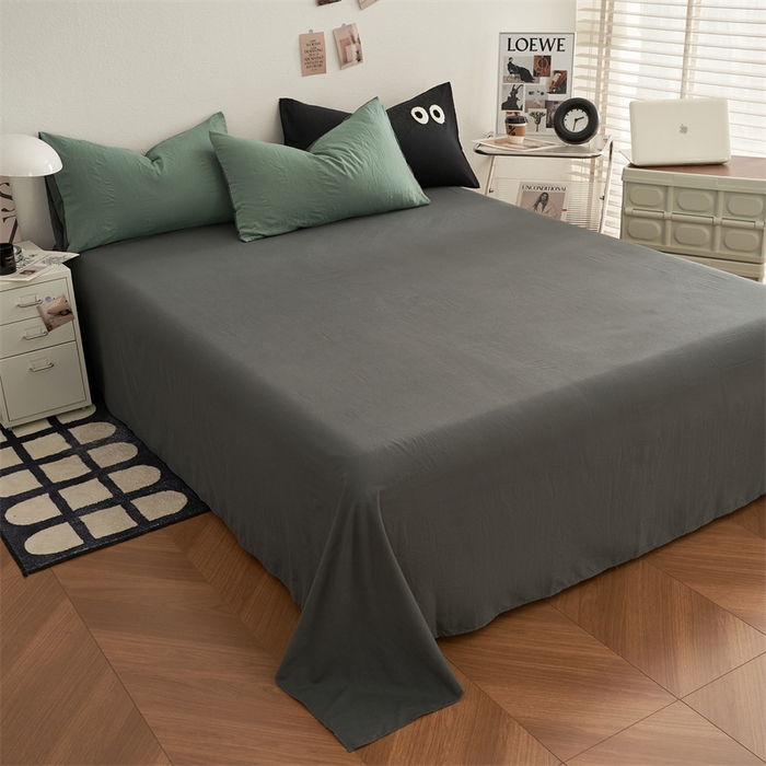 91家纺网 家纺一手货源 找家纺 卡迪熊家纺 2024新款ins风超柔褶皱亲肤磨毛水洗m四件套双拼系列 清新灰