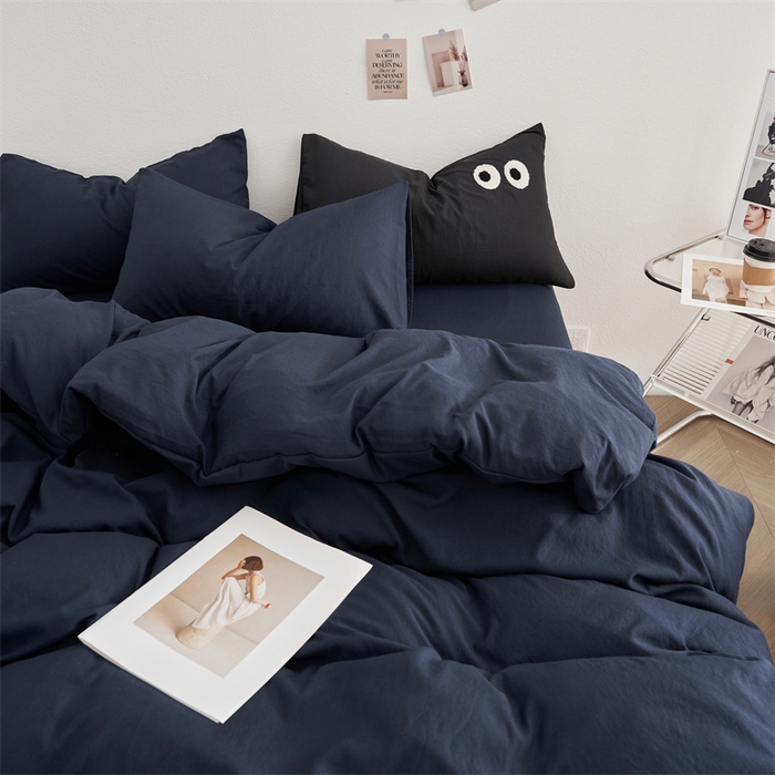 91家纺网 家纺一手货源 找家纺 卡迪熊家纺 2024新款ins风超柔褶皱亲肤磨毛水洗m四件套纯色系列 梦幻蓝