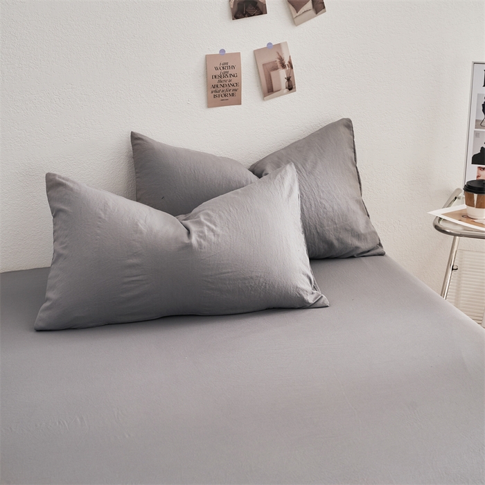 91家纺网 家纺一手货源 找家纺 卡迪熊家纺 2024新款ins风超柔褶皱亲肤磨毛水洗m四件套纯色系列 流光灰