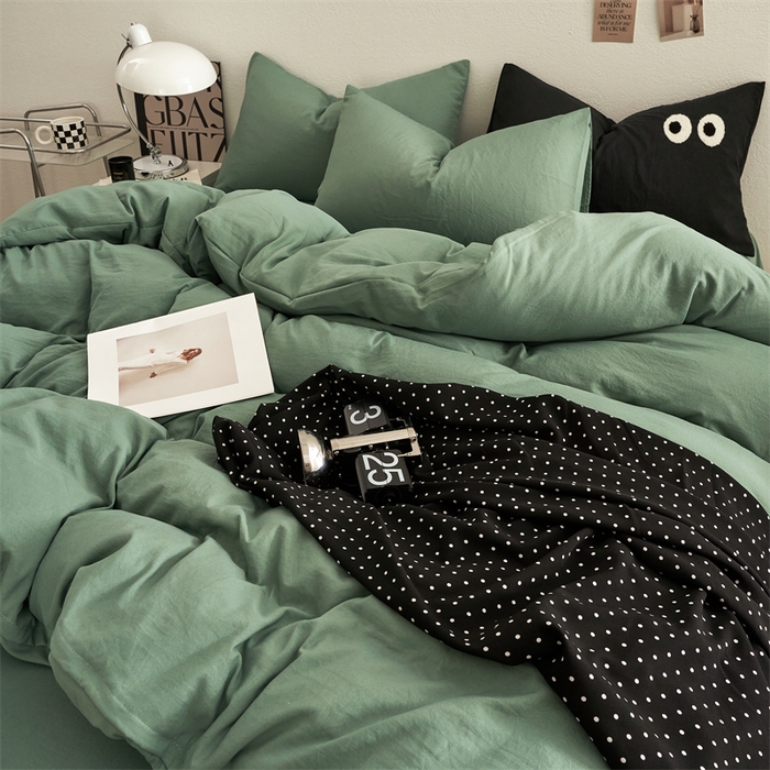 91家纺网 家纺一手货源 找家纺 卡迪熊家纺 2024新款ins风超柔褶皱亲肤磨毛水洗m四件套纯色系列 清新绿