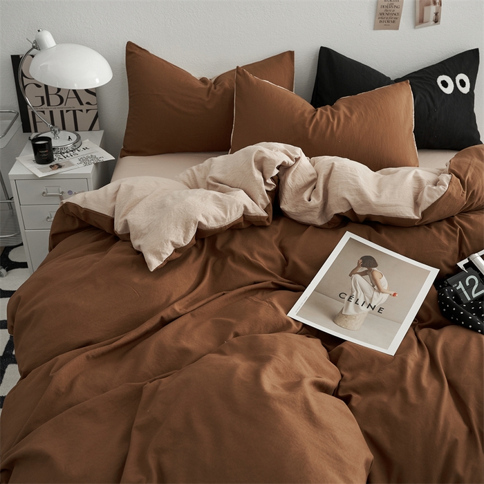 91家纺网 家纺一手货源 找家纺 卡迪熊家纺 2024新款ins风超柔褶皱亲肤磨毛水洗m四件套双拼系列 糖卡