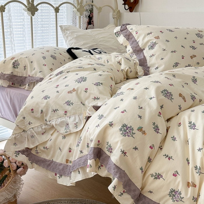 91家纺网 家纺一手货源 找家纺 昔可家纺 2023新款双层蕾丝花边款四件套 蓝莓熊