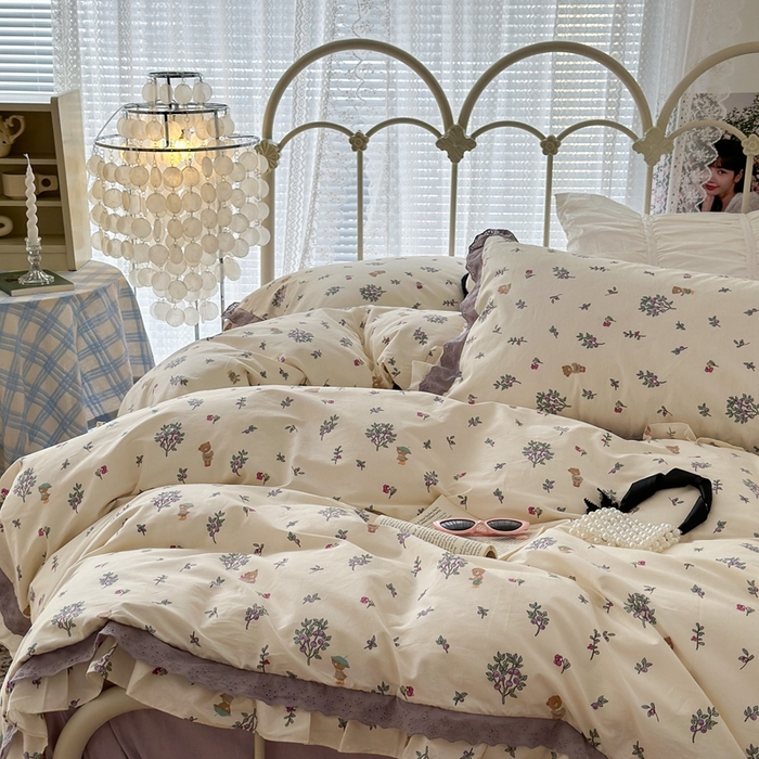 91家纺网 家纺一手货源 找家纺 昔可家纺 2023新款双层蕾丝花边款四件套 蓝莓熊