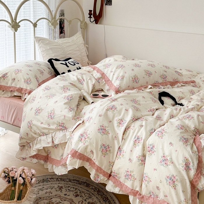 91家纺网 家纺一手货源 找家纺 昔可家纺 2023新款双层蕾丝花边款四件套 粉花簇