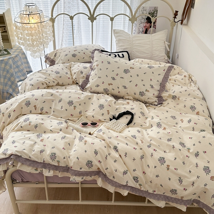 91家纺网 家纺一手货源 找家纺 昔可家纺 2023新款双层蕾丝花边款四件套 蓝莓熊