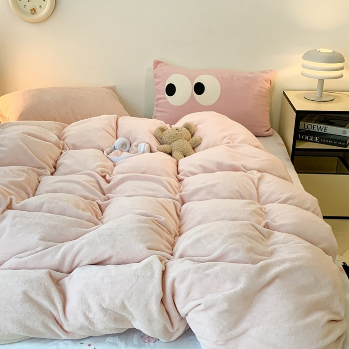 91家纺网 家纺一手货源 找家纺 昔可家纺 2023新款混搭牛奶绒四件套 肉桂粉