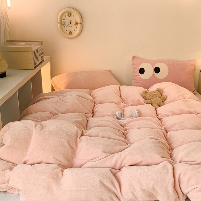 91家纺网 家纺一手货源 找家纺 昔可家纺 2023新款混搭牛奶绒四件套 肉桂粉