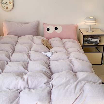 91家纺网 家纺一手货源 找家纺 昔可家纺 2023新款混搭牛奶绒四件套 奶酥紫