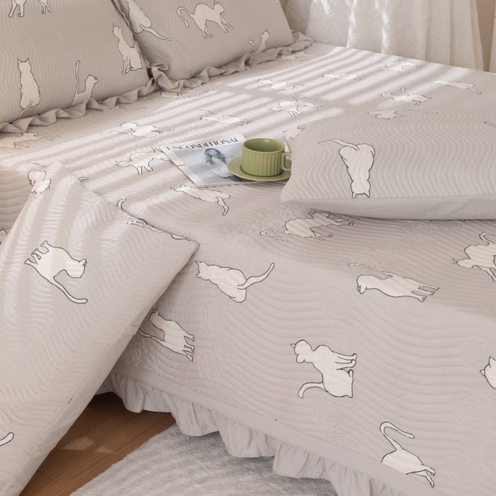 91家纺网 家纺一手货源 找家纺 紫碧螺家纺 2024新款暗提花水洗棉麻绗绣款双面多用欧式床盖 小猫咪