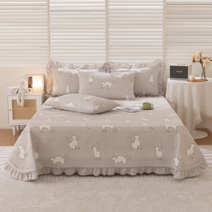 91家纺网 家纺一手货源 找家纺 紫碧螺家纺 2024新款暗提花水洗棉麻绗绣款双面多用欧式床盖 小猫咪