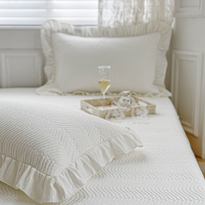 91家纺网 家纺一手货源 找家纺 紫碧螺家纺 2023新款暗提花水洗棉麻绗绣款双面印花床笠 床笠-白