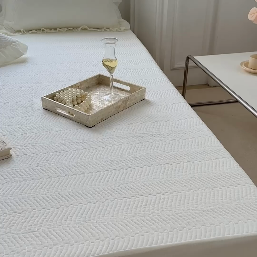 91家纺网 家纺一手货源 找家纺 紫碧螺家纺 2023新款暗提花水洗棉麻绗绣款双面印花床笠 床笠-白