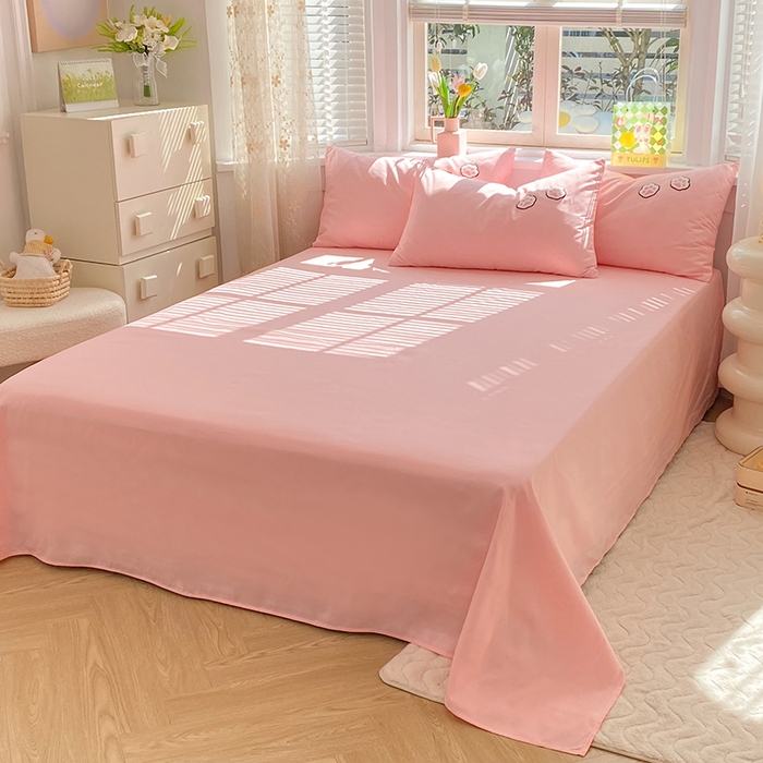 91家纺网 家纺一手货源 找家纺 欧冠家纺 2024春夏新品专版韩版四季款水洗棉毛巾绣四件套 奶茶宝宝