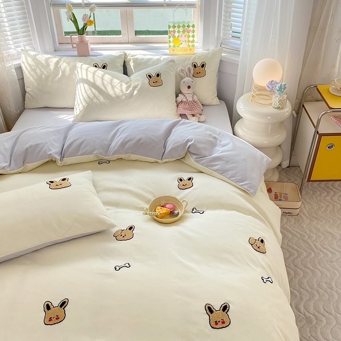 91家纺网 家纺一手货源 找家纺 欧冠家纺 2024春夏新品专版韩版四季款水洗棉毛巾绣四件套 小狗