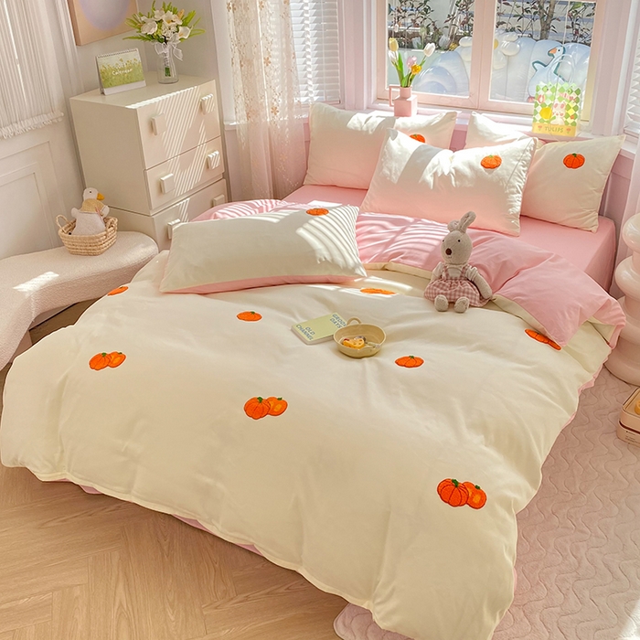 91家纺网 家纺一手货源 找家纺 欧冠家纺 2024春夏新品专版韩版四季款水洗棉毛巾绣四件套 南瓜派