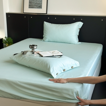 91家纺网 家纺一手货源 找家纺 （总）三朵家纺 2024年春夏全棉提花贡缎缎条单床笠