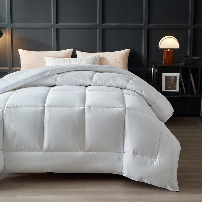 91家纺网 家纺一手货源 找家纺 宾馆酒店民宿加厚冬被褥子