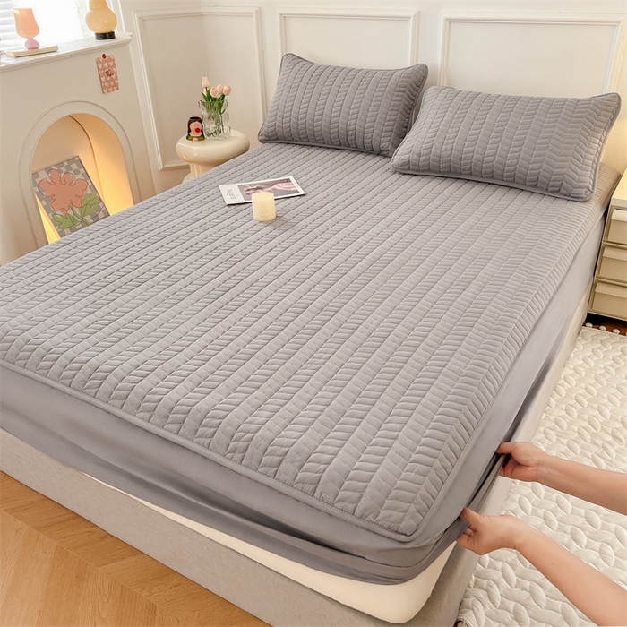 91家纺网 家纺一手货源 找家纺 梦舒羽 2025新款抗菌防水夹棉床笠-轻奢款 轻奢款-雾霾灰