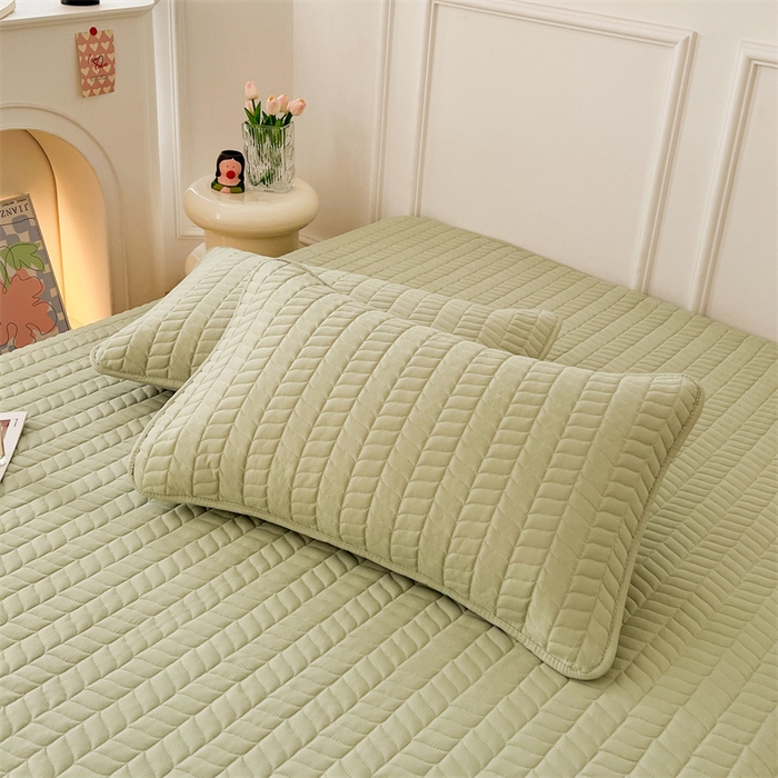 91家纺网 家纺一手货源 找家纺 （总）梦舒羽 2025新款抗菌防水四季款夹棉枕套枕芯套内胆套