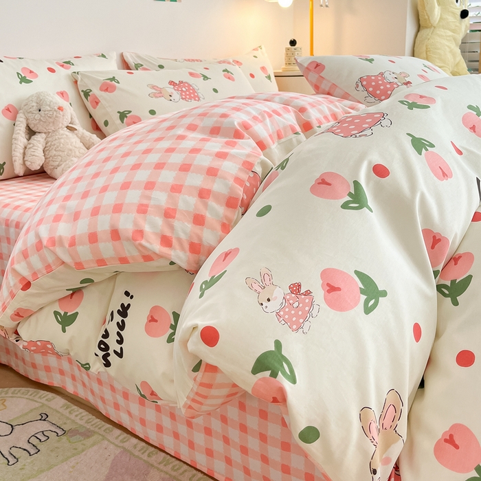 91家纺网 家纺一手货源 找家纺 吉象家纺 2024新款全棉印花卡通四件套系列 郁金香粉兔