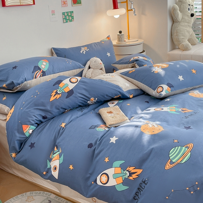 91家纺网 家纺一手货源 找家纺 吉象家纺 2024新款全棉印花卡通四件套系列 环游太空