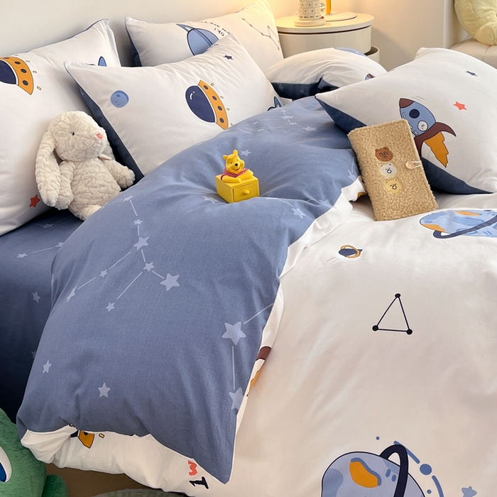 91家纺网 家纺一手货源 找家纺 吉象家纺 2024新款全棉印花卡通四件套系列 太空旅行