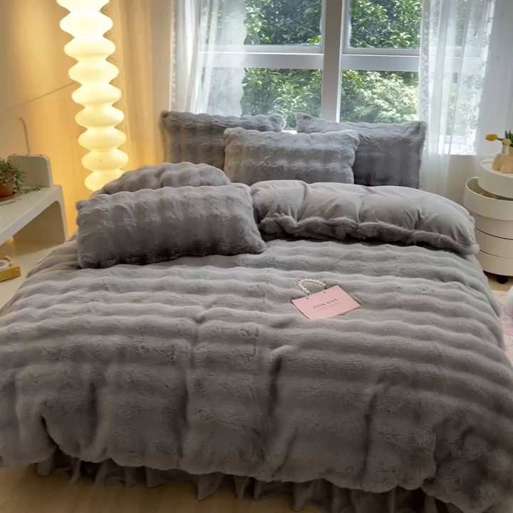 91家纺网 家纺一手货源 找家纺 慕澄家纺 2024新款大泡泡兔毛绒加厚保暖四件套 兔绒-灰
