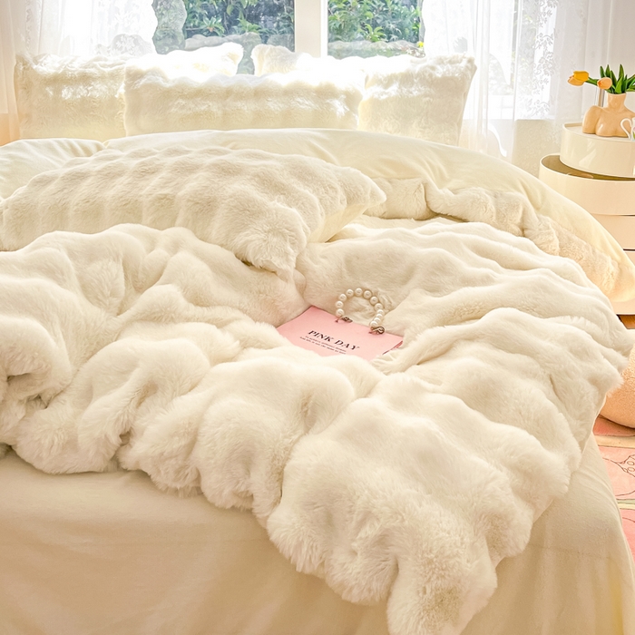 91家纺网 家纺一手货源 找家纺 慕澄家纺 2024新款大泡泡兔毛绒加厚保暖四件套 兔绒-白