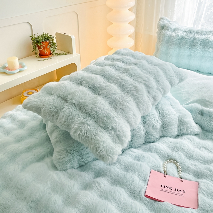 91家纺网 家纺一手货源 找家纺 慕澄家纺 2024新款大泡泡兔毛绒加厚保暖四件套 兔绒-蓝