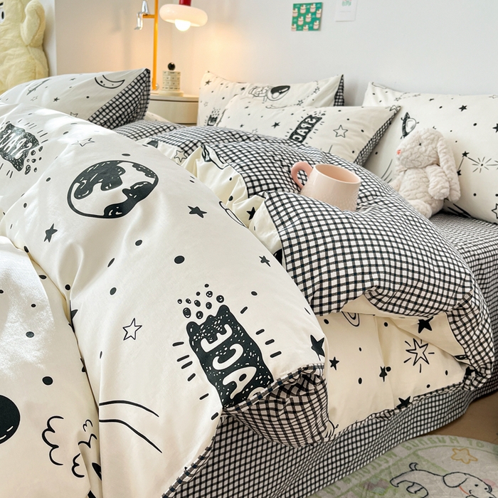 91家纺网 家纺一手货源 找家纺 吉象家纺 2024新款全棉印花卡通四件套系列 快乐星球