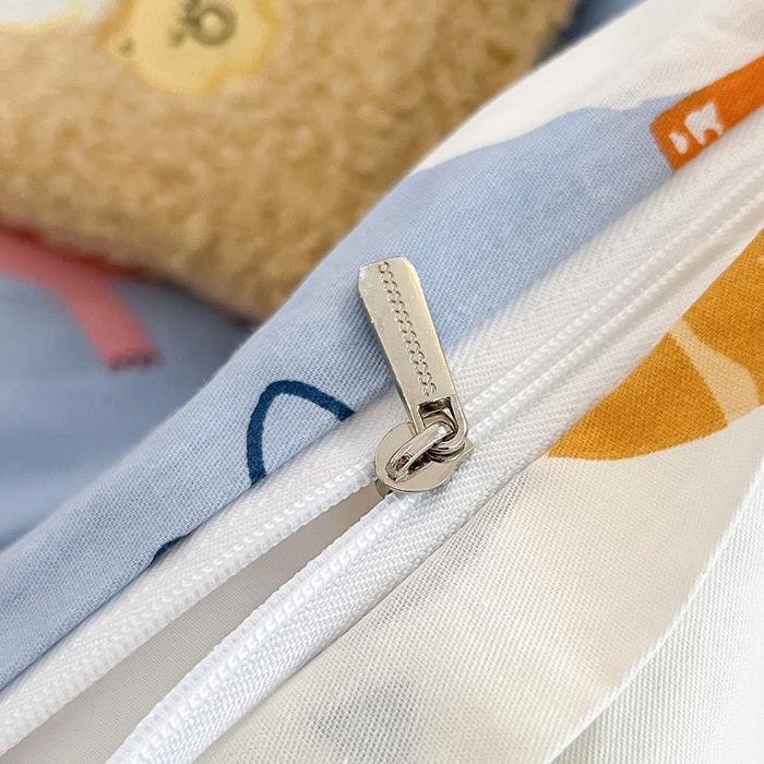 91家纺网 家纺一手货源 找家纺 吉象家纺 2024新款全棉印花卡通四件套系列 恐龙乐园