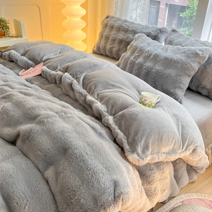 91家纺网 家纺一手货源 找家纺 慕澄家纺 2024新款大泡泡兔毛绒加厚保暖四件套 兔绒-灰