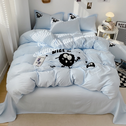 91家纺网 家纺一手货源 找家纺 芷凡家纺 2024新款云朵棉毛巾绣四件套-小怪兽 小怪兽-青春蓝