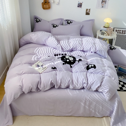 91家纺网 家纺一手货源 找家纺 芷凡家纺 2024新款云朵棉毛巾绣四件套-小怪兽 小怪兽-千夏紫