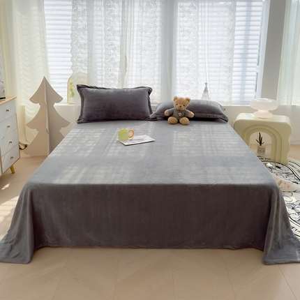 91家纺网 家纺一手货源 找家纺 蓝冰家纺 2024新款牛奶绒床单 灰色