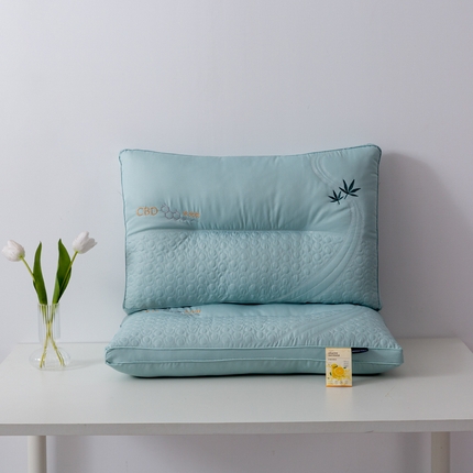 91家纺网 家纺一手货源 找家纺 云熙枕业 2024新款CBD水光柠檬护颈枕 46✖71cm/只蓝色