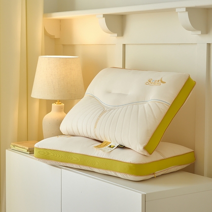 91家纺网 家纺一手货源 找家纺 （总）她喜爱枕芯枕头 2024新款小奶蕉云端太空乳胶羽丝绒亲子枕