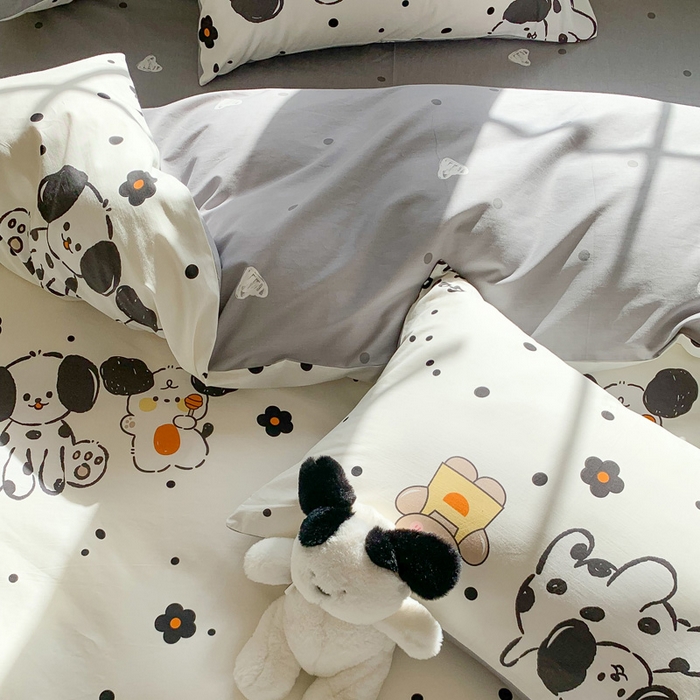 91家纺网 家纺一手货源 找家纺 澳萝拉 2024新款全棉印花亲肤舒适四件套 奶油狗