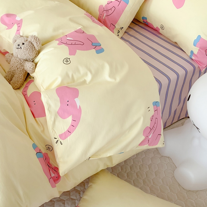 91家纺网 家纺一手货源 找家纺 澳萝拉 2024新款全棉印花亲肤舒适四件套 奶油小象