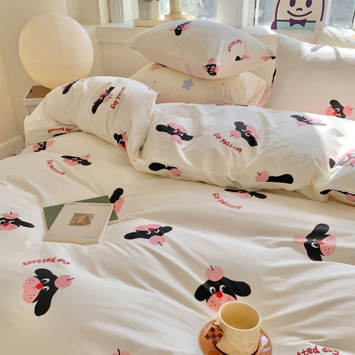 91家纺网 家纺一手货源 找家纺 澳萝拉 2024新款全棉印花亲肤舒适四件套 苹果小奶狗