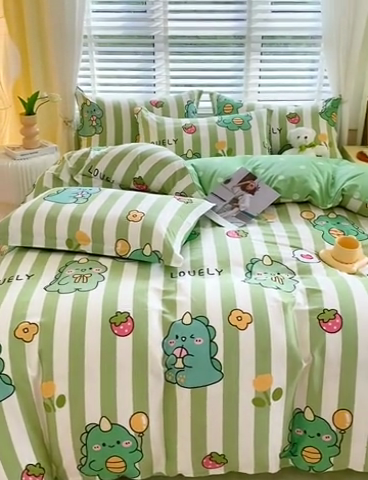 91家纺网 家纺一手货源 找家纺 拾物记 2024新款A类喷气全棉12868卡通印花四件套 绿条恐龙0