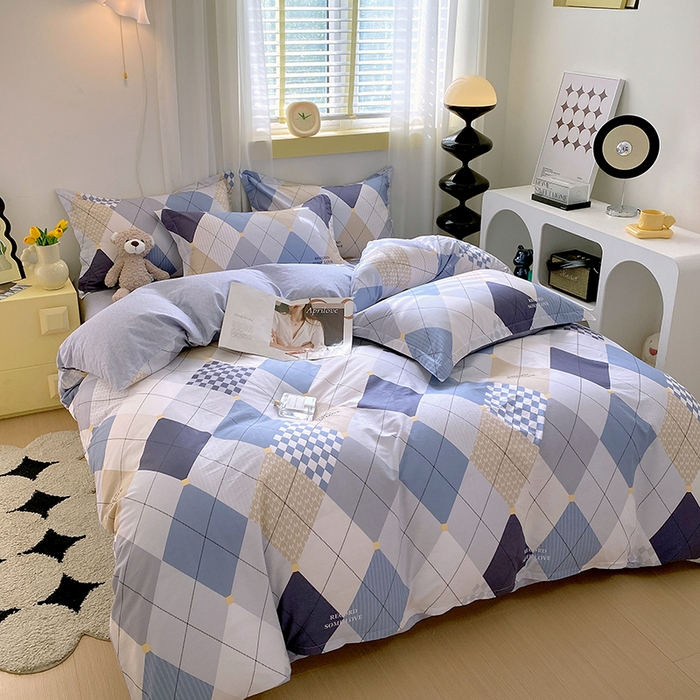 91家纺网 家纺一手货源 找家纺 拾物记 2024新款A类喷气全棉12868卡通印花四件套 卡斯图-蓝