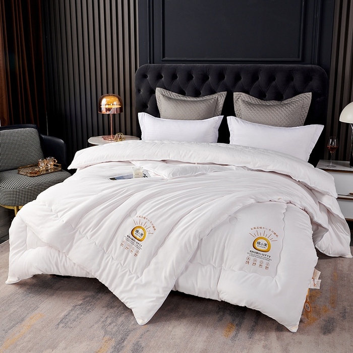 91家纺网 家纺一手货源 找家纺 丽卡家纺  2023新款绵小芙蚕绒棉暖绒子母被 白