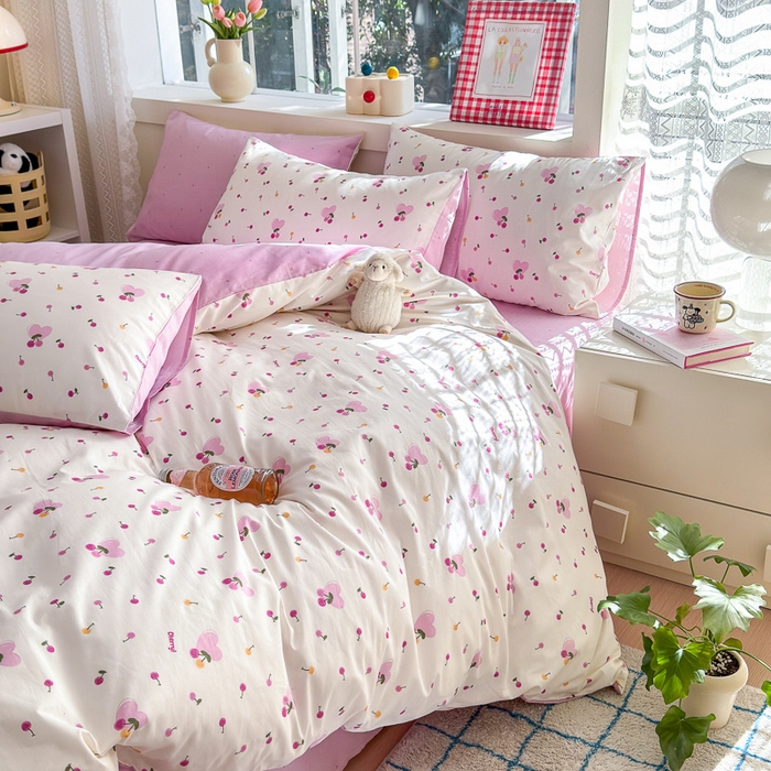 91家纺网 家纺一手货源 找家纺 清雅福 2024新款全棉13372小清新活性印花四件套 爱心樱桃