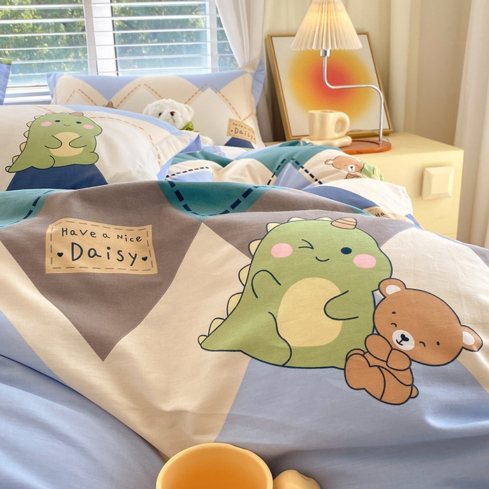 91家纺网 家纺一手货源 找家纺 拾物记 2024新款A类喷气全棉12868卡通印花四件套 淘淘龙0